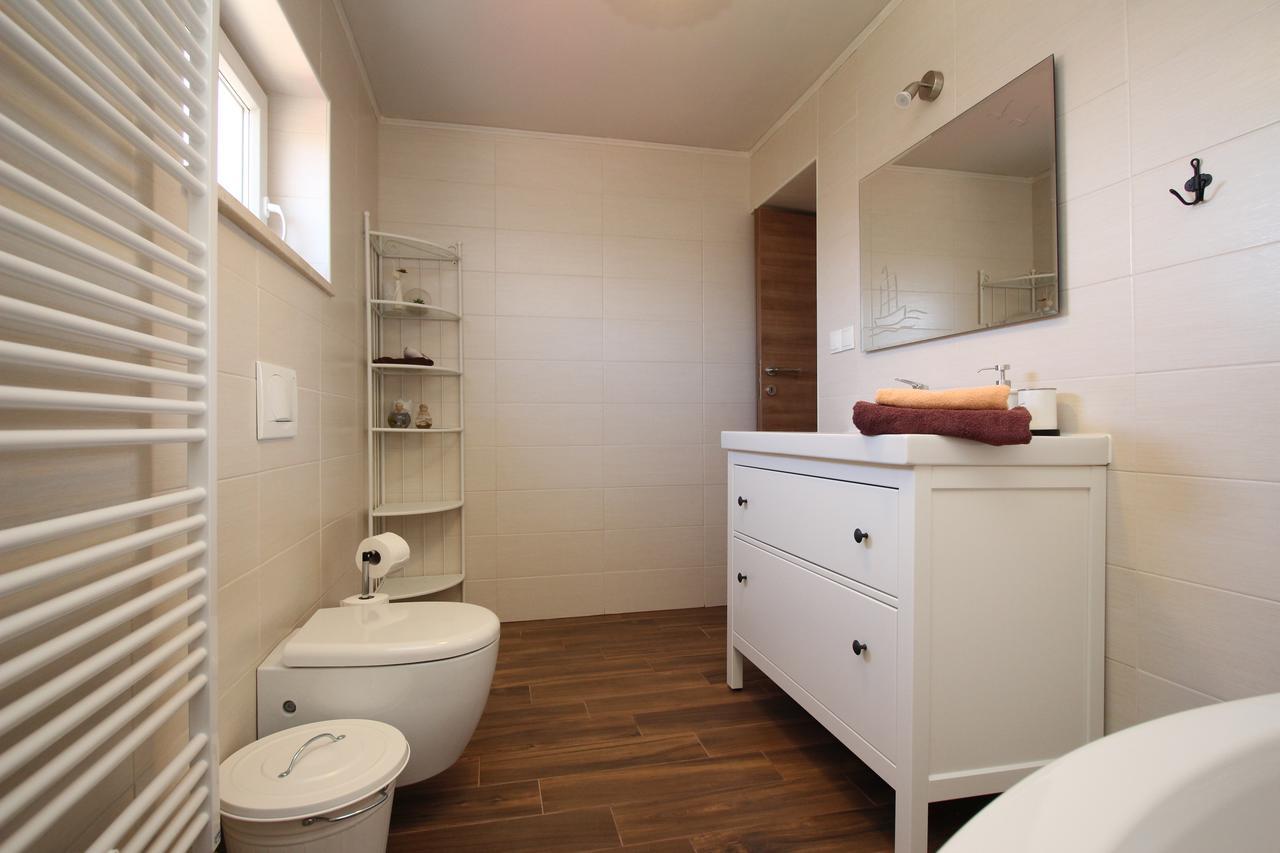 Villa Hrustika - Heated Pool, Jacuzzi & Sauna Gabonjin Zewnętrze zdjęcie
