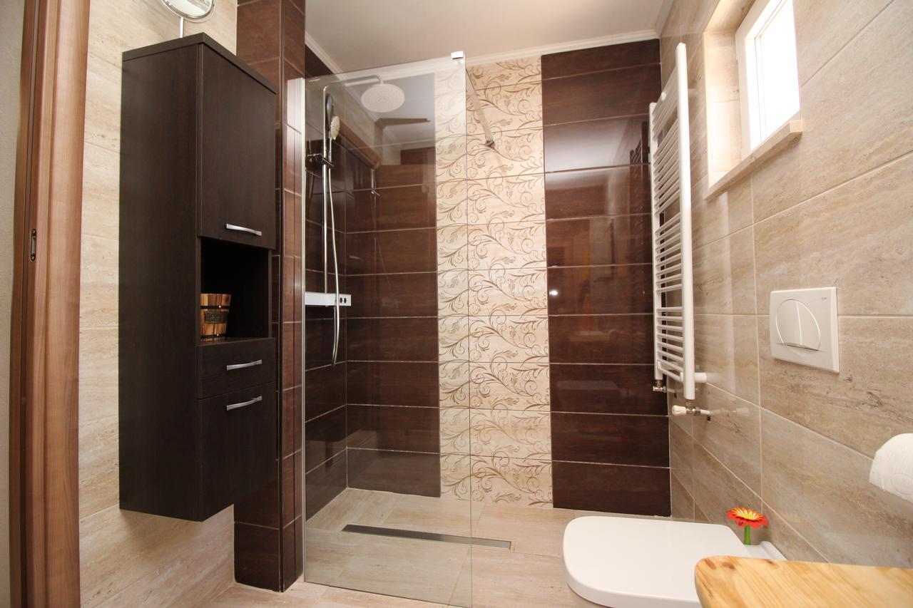 Villa Hrustika - Heated Pool, Jacuzzi & Sauna Gabonjin Zewnętrze zdjęcie