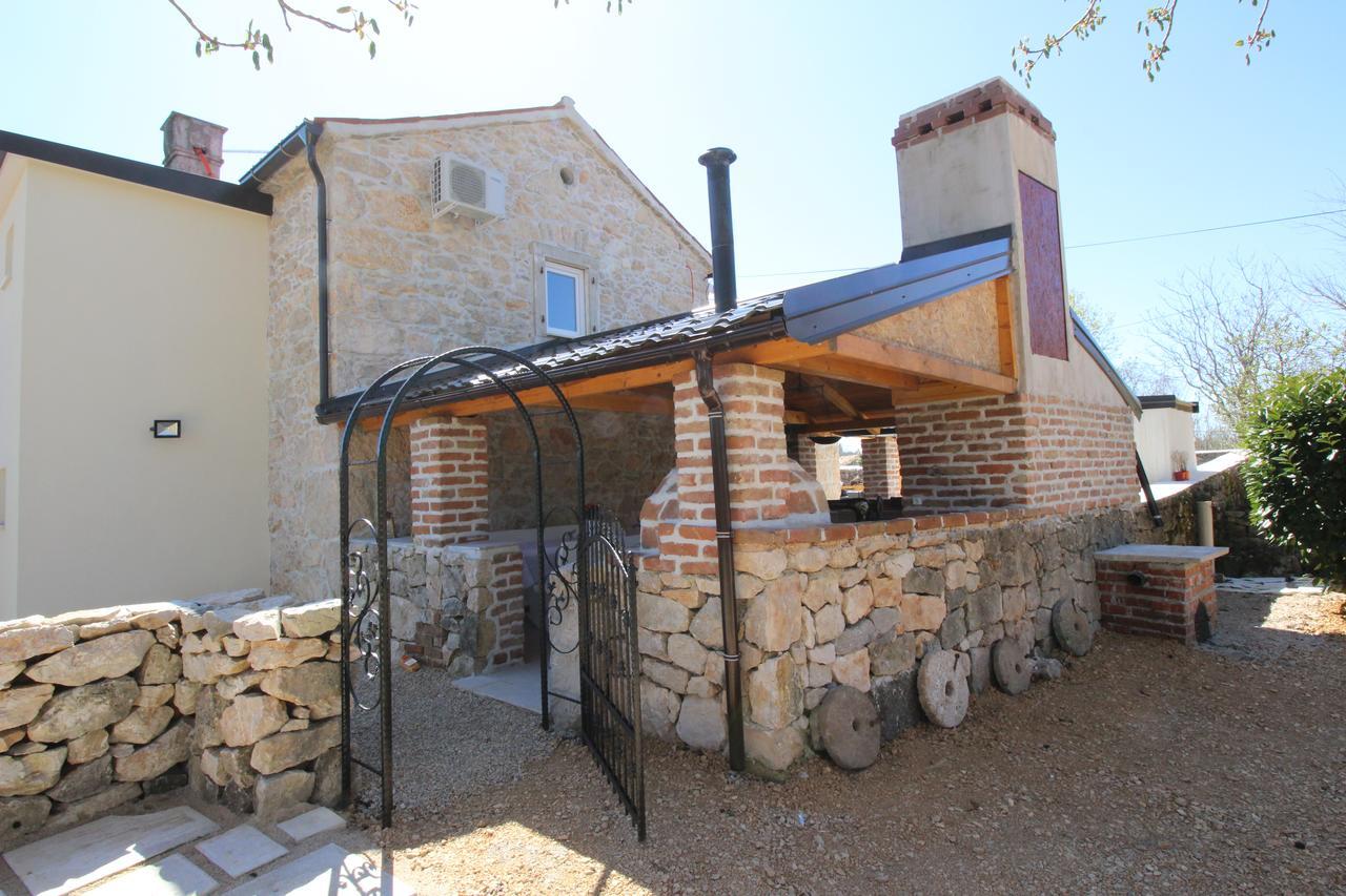 Villa Hrustika - Heated Pool, Jacuzzi & Sauna Gabonjin Zewnętrze zdjęcie