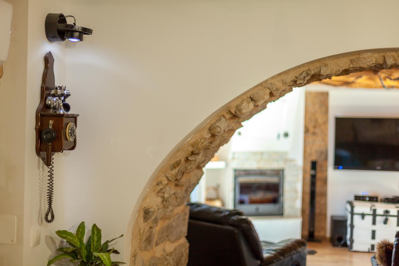 Villa Hrustika - Heated Pool, Jacuzzi & Sauna Gabonjin Zewnętrze zdjęcie