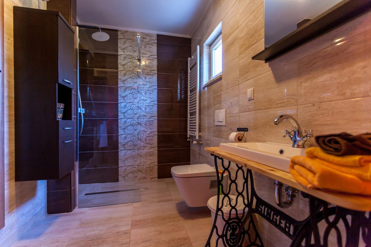 Villa Hrustika - Heated Pool, Jacuzzi & Sauna Gabonjin Zewnętrze zdjęcie