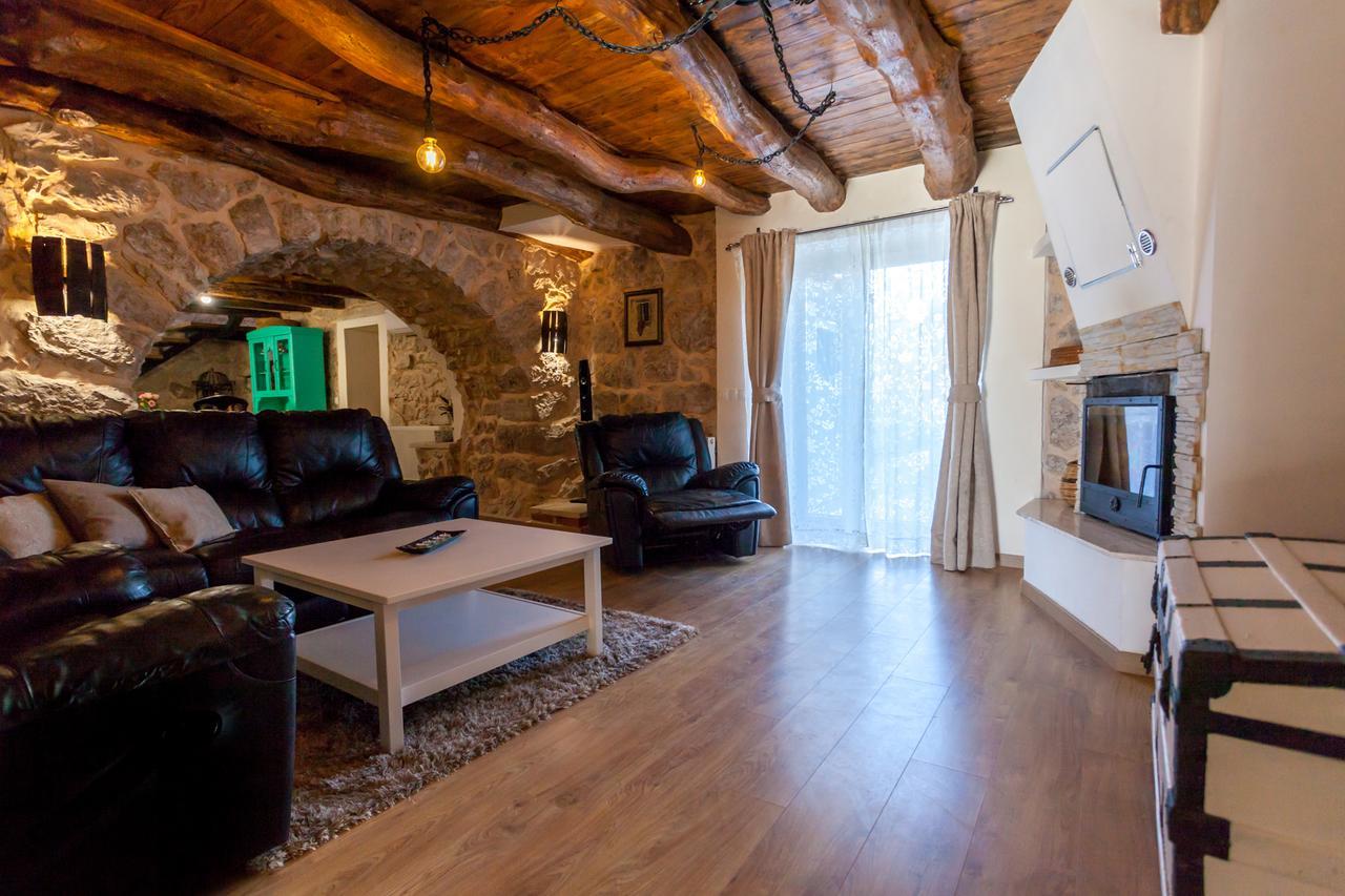 Villa Hrustika - Heated Pool, Jacuzzi & Sauna Gabonjin Zewnętrze zdjęcie